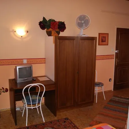 Vendégház Familia Vendeghaz